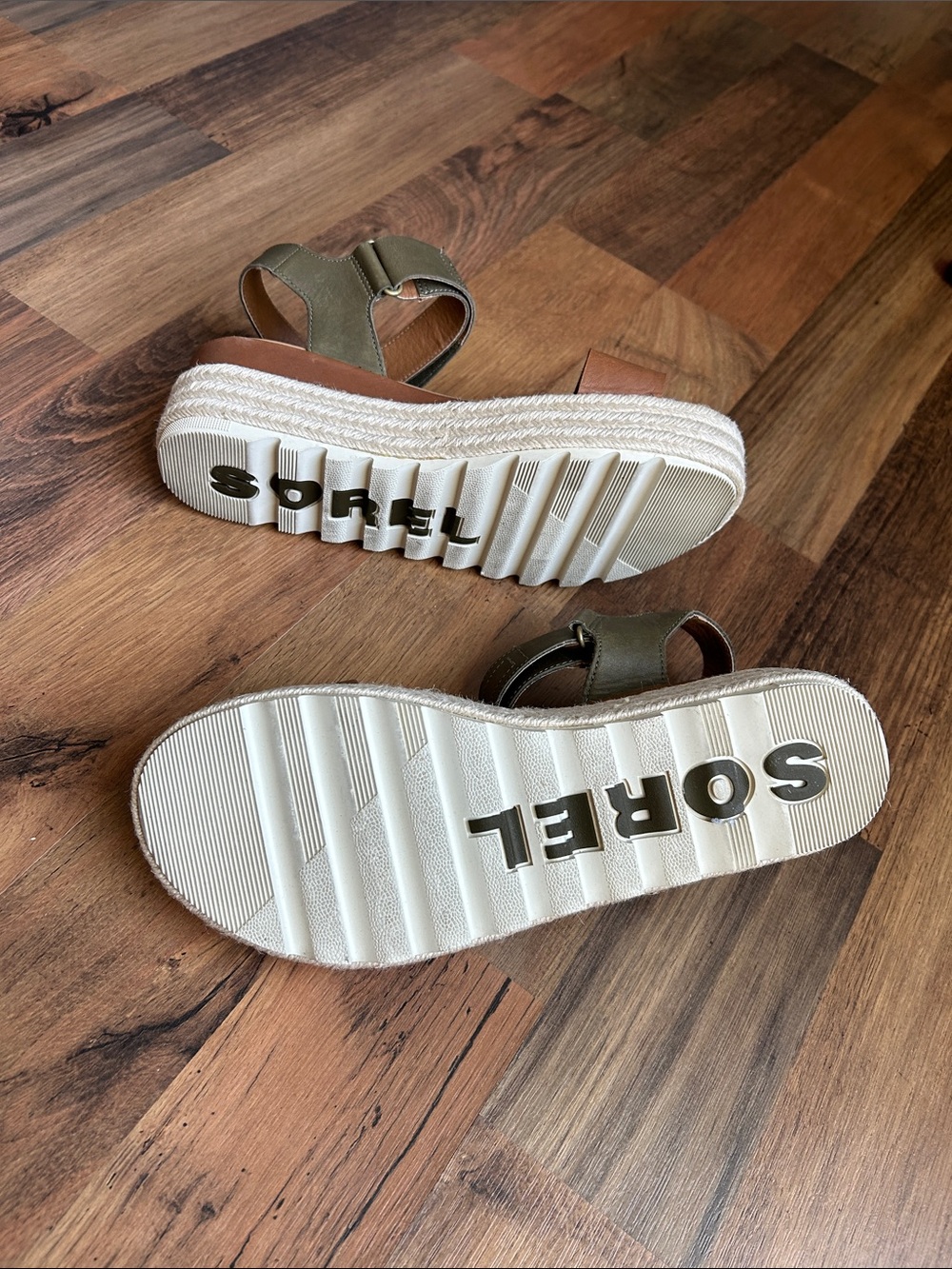 NEW 🎉 SOREL - Women’s 10.5 - Chunky Sandal - Picture 3 of 5